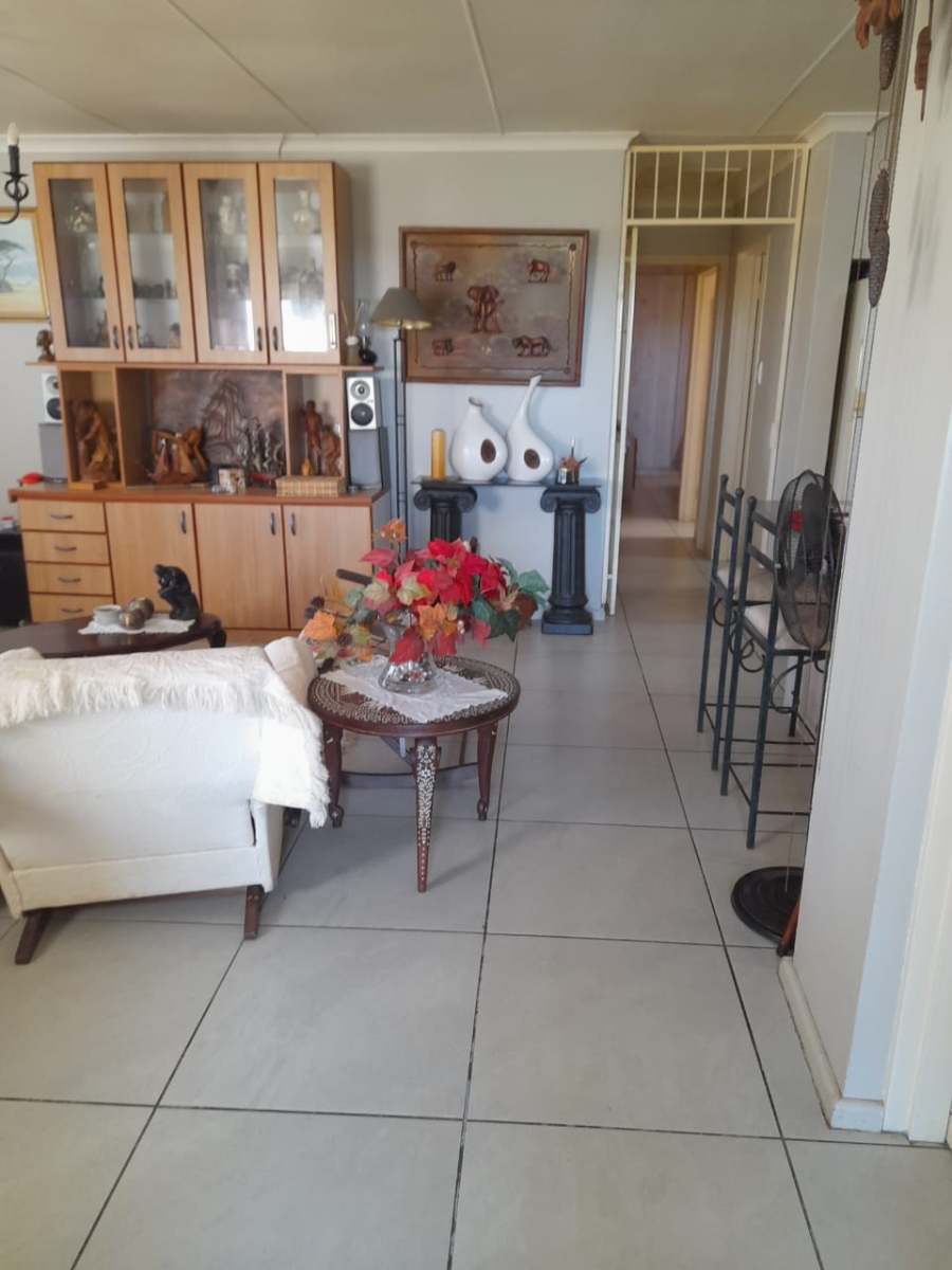 2 Bedroom Property for Sale in Wavecrest Eastern Cape